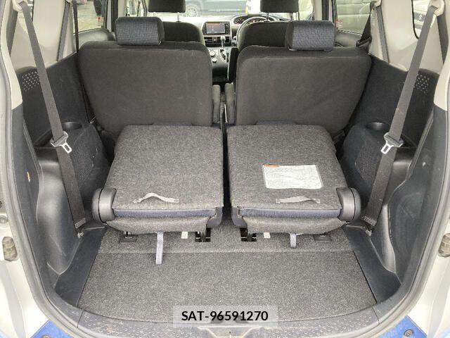 Toyota SIENTA 2015-07 4603586-19