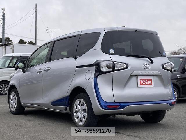 Toyota SIENTA 2015-07 4603586-25