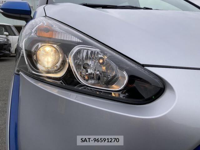 Toyota SIENTA 2015-07 4603586-27