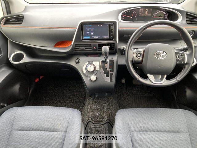 Toyota SIENTA 2015-07 4603586-5