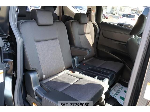 Toyota SIENTA 2019-09 5881336-9