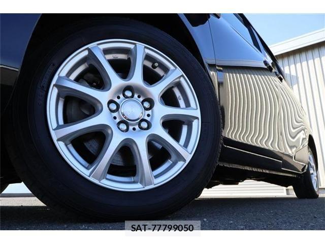 Toyota SIENTA 2019-09 5881336-13
