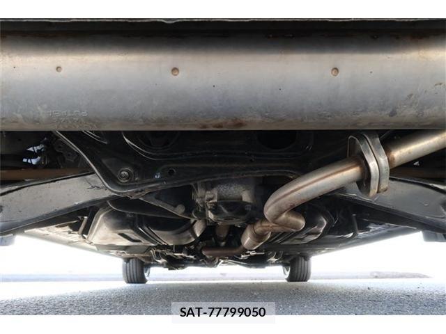 Toyota SIENTA 2019-09 5881336-18