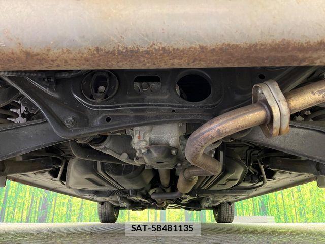 Toyota SIENTA 2016-04 6248061-19
