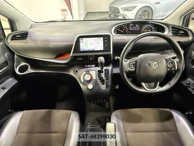 Toyota SIENTA 2019-01 6678531-3