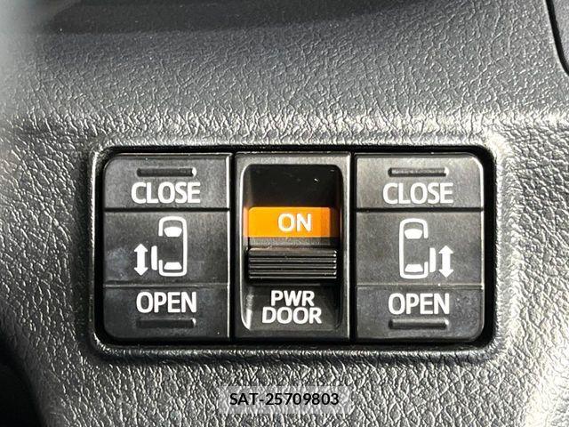 Toyota SIENTA 2017-05 6914638-5