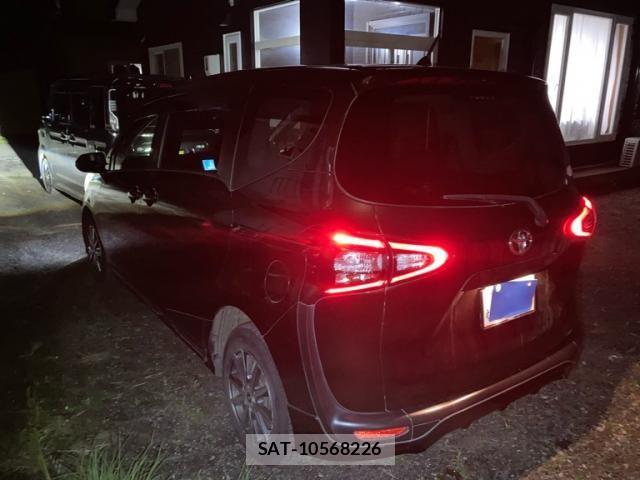 Toyota SIENTA 2016-05 7226309-4