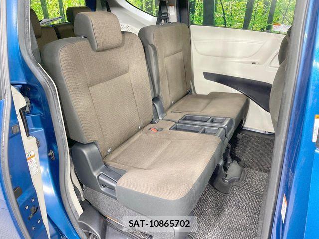 Toyota SIENTA 2017-05 7226306-9