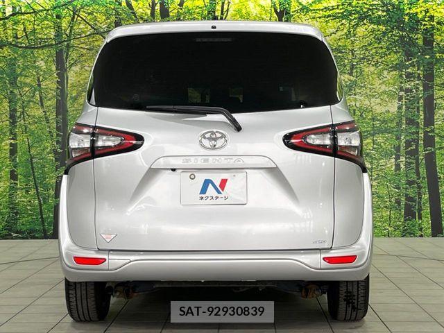 Toyota SIENTA 2018-05 7226308-16