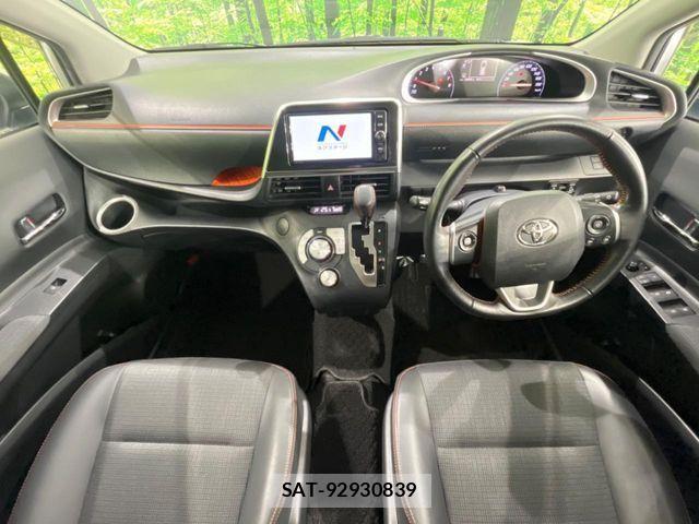 Toyota SIENTA 2018-05 7226308-1