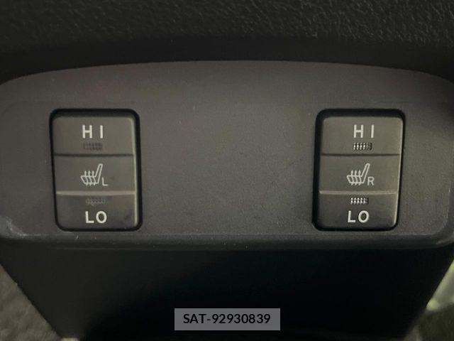 Toyota SIENTA 2018-05 7226308-6