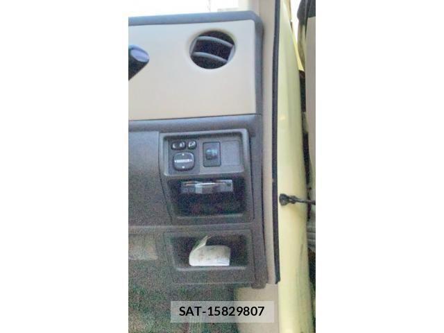 Toyota SIENTA 2009-04 7252638-7