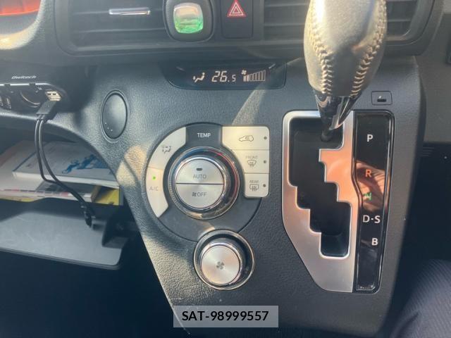 Toyota SIENTA 2016-11 7252637-21