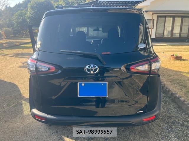 Toyota SIENTA 2016-11 7252637-3