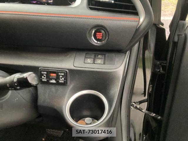 Toyota SIENTA 2016-02 7273177-5