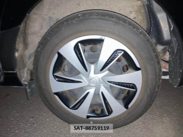 Toyota SIENTA 2019-06 7273179-13