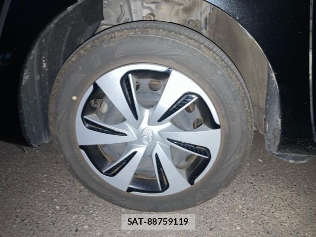 Toyota SIENTA 2019-06 7273179-14