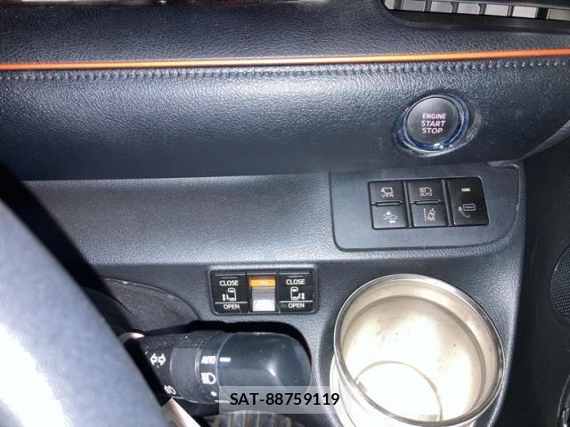 Toyota SIENTA 2019-06 7273179-17