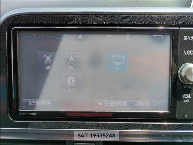 Toyota SIENTA 2018-04 7330754-6