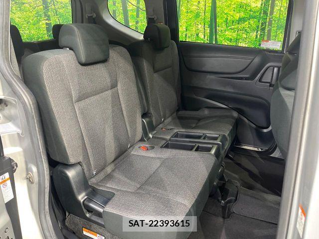 Toyota SIENTA 2018-10 7394573-9