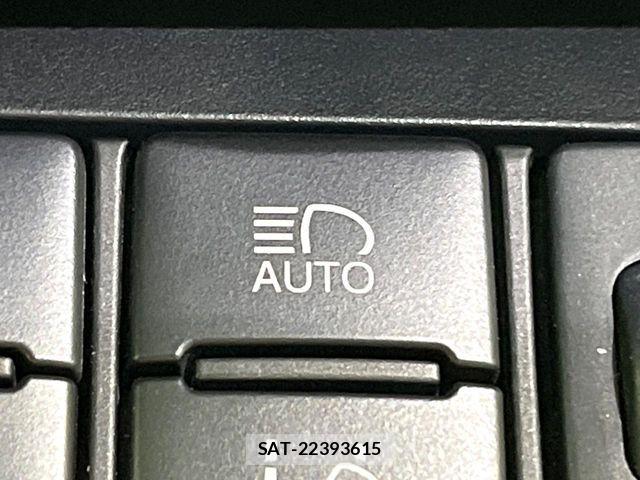 Toyota SIENTA 2018-10 7394573-6