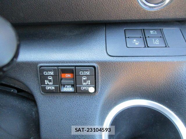 Toyota SIENTA 2018-04 7394569-14
