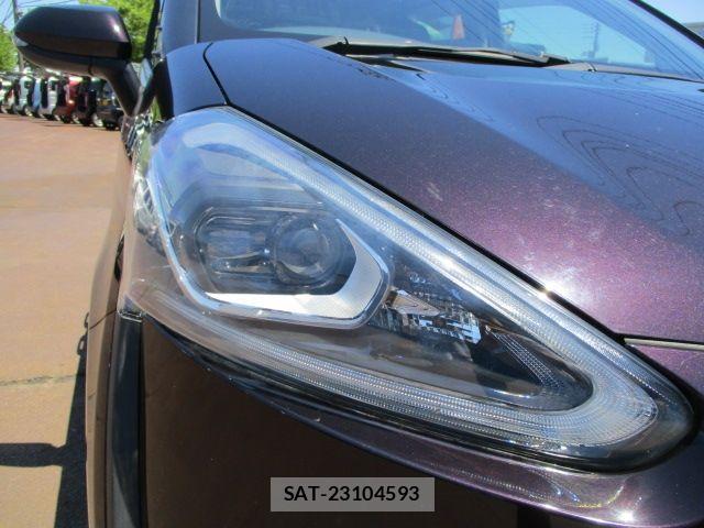 Toyota SIENTA 2018-04 7394569-15