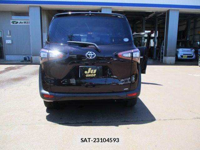 Toyota SIENTA 2018-04 7394569-4