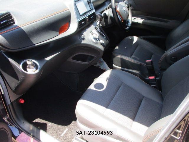 Toyota SIENTA 2018-04 7394569-7