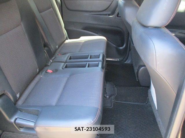 Toyota SIENTA 2018-04 7394569-8