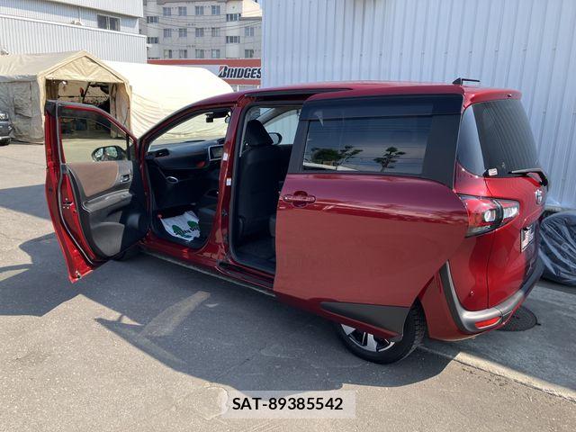 Toyota SIENTA 2019-09 7503319-11