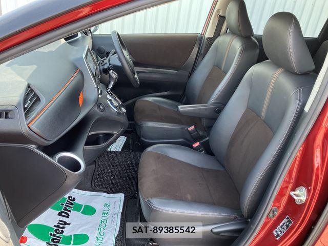 Toyota SIENTA 2019-09 7503319-12