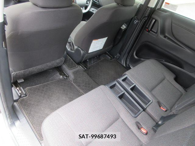 Toyota SIENTA 2020-04 7620899-13