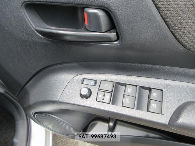 Toyota SIENTA 2020-04 7620899-24