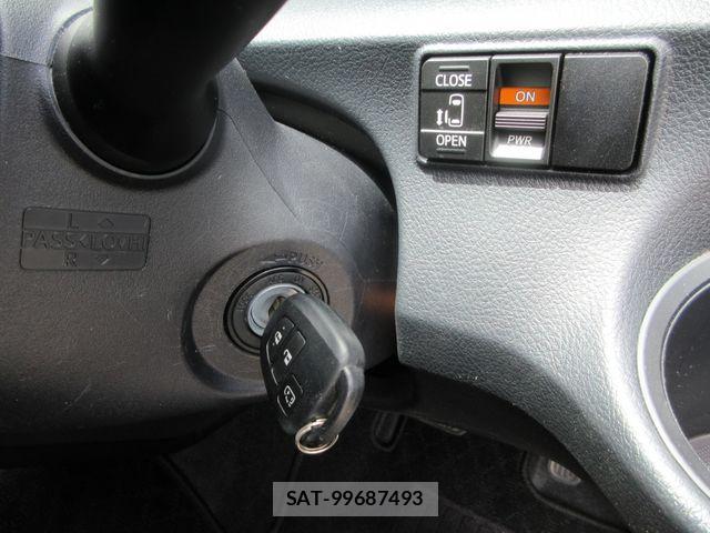 Toyota SIENTA 2020-04 7620899-25