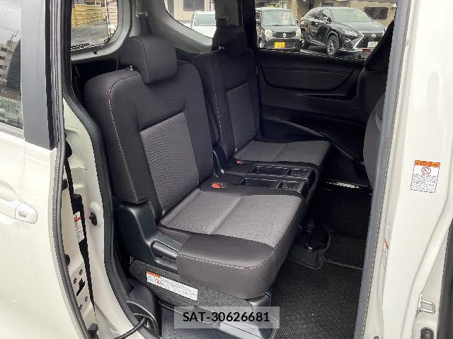 Toyota SIENTA 2021-02 7730015-9