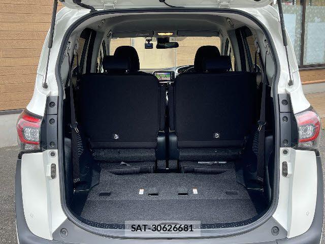 Toyota SIENTA 2021-02 7730015-20