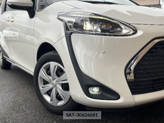 Toyota SIENTA 2021-02 7730015-23