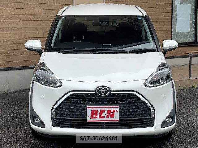 Toyota SIENTA 2021-02 7730015-24
