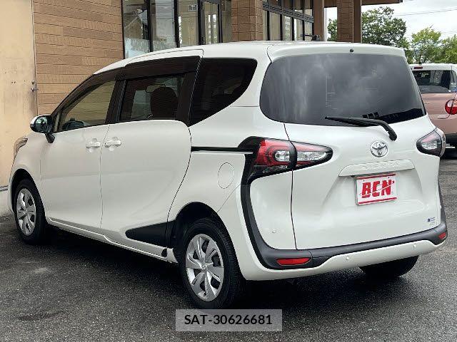 Toyota SIENTA 2021-02 7730015-8