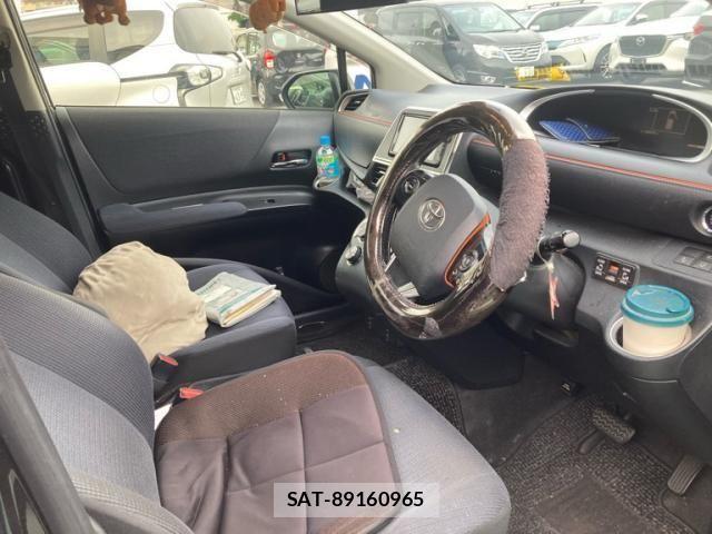 Toyota SIENTA 2015-09 7730016-10