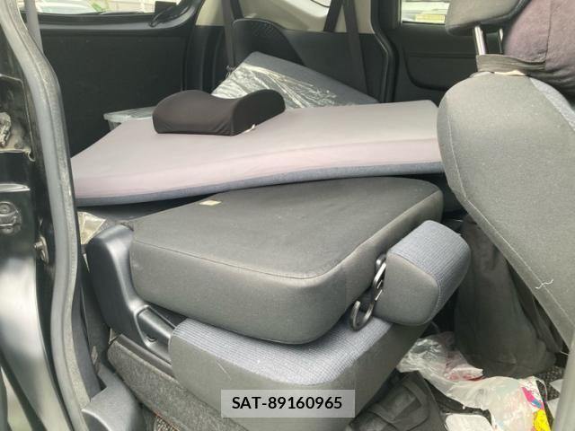Toyota SIENTA 2015-09 7730016-12
