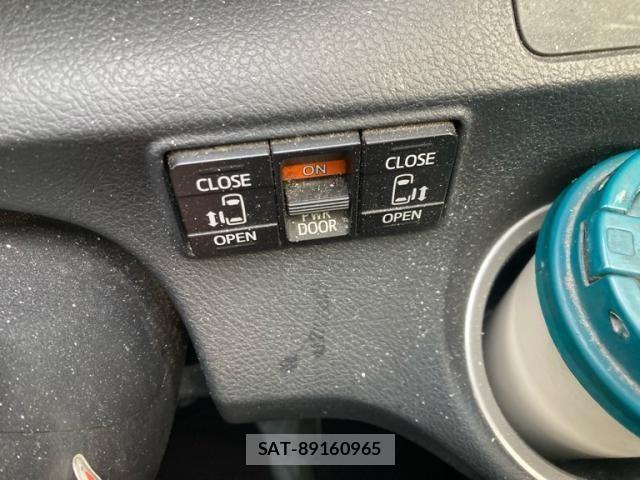 Toyota SIENTA 2015-09 7730016-17