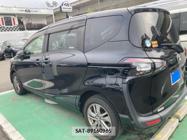 Toyota SIENTA 2015-09 7730016-6
