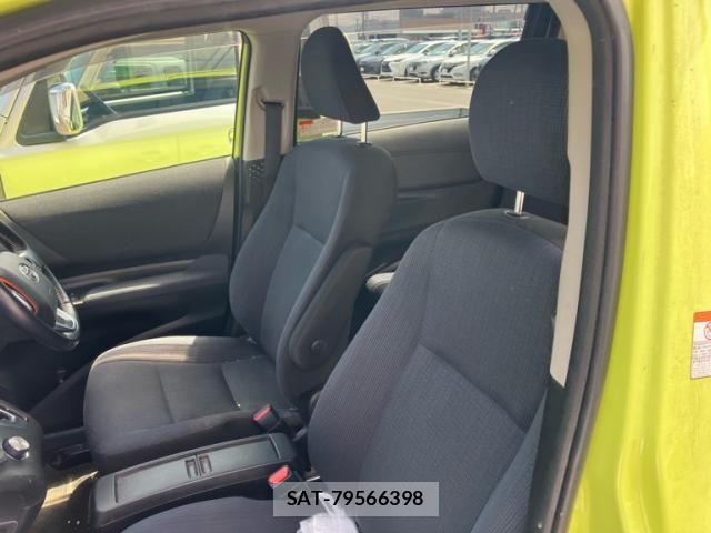 Toyota SIENTA 2015-07 7730017-15