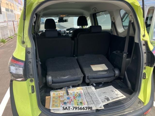 Toyota SIENTA 2015-07 7730017-17
