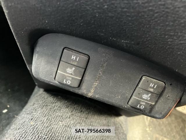 Toyota SIENTA 2015-07 7730017-26