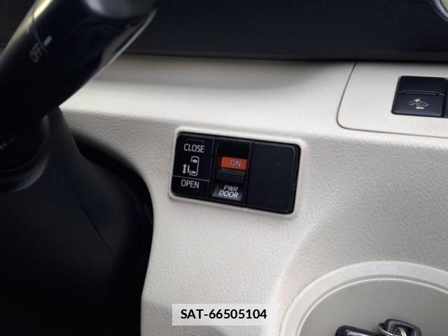 Toyota SIENTA 2015-08 7789969-18