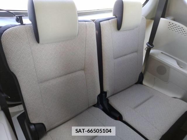 Toyota SIENTA 2015-08 7789969-22