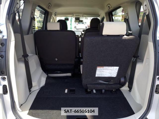 Toyota SIENTA 2015-08 7789969-25